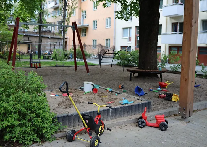 Apartmán Urban Oasis - Two Bedrooms - Balcony - Nearby Metro