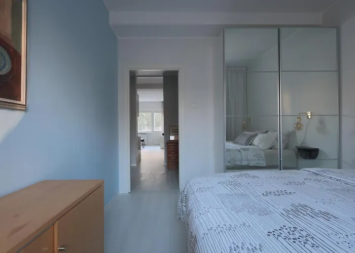 Apartmán Urban Oasis - Two Bedrooms - Balcony - Nearby Metro *