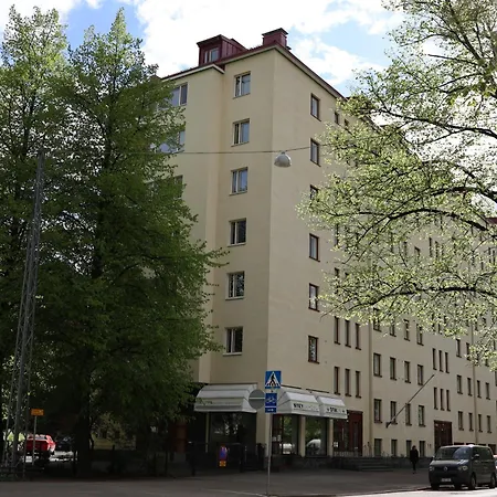 Apartment Urban Oasis - Two Bedrooms - Balcony - Nearby Metro Helsinki