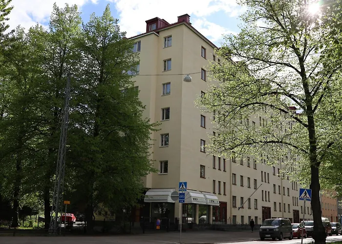 Apartment Urban Oasis - Two Bedrooms - Balcony - Nearby Metro Helsinki
