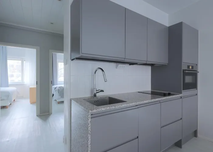 Apartment Urban Oasis - Two Bedrooms - Balcony - Nearby Metro *